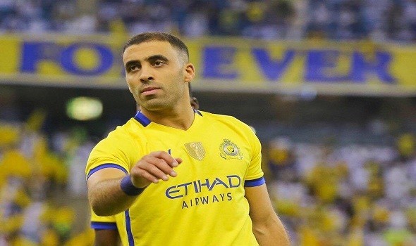حمد الله يشتبك مع زميل في النصر أثناء مباراة