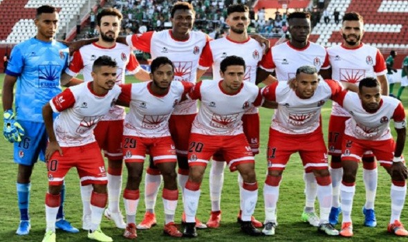 الفتح الرباطي يستعيد لاعبا بارزا أمام يوسفية برشيد