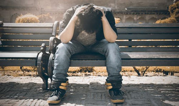 شاب مغربي يعرض كليته للبيع من أجل إنقاذ حياة أمهمحزن.. شاب مغربي يعرض كليته للبيع من أجل إنقاذ حياة أمه