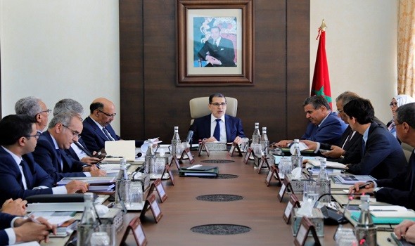 مصدر يوضح حقيقية تمديد الحكومة المغربية لحظر التجوال الليلي