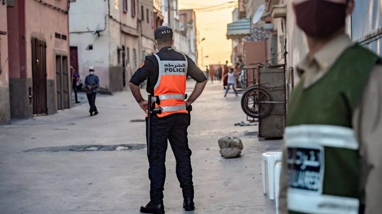 المغرب يمدد قيود حظر التجول لأسبوعين إضافيين رغم انخفاض عدد الإصابات والوفيات بكورونا