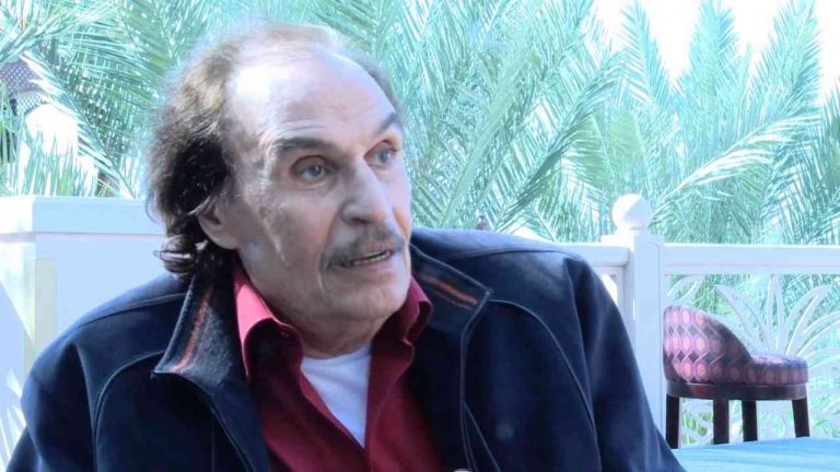 وفاة عزت العلايلي أيقونة السينما المصرية والعربية