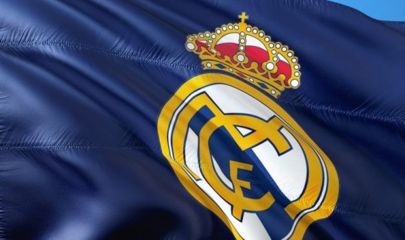 ريال مدريد يستعرض مهارات جاك داونر فى ملعب النادي الملكي