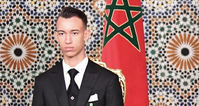 تنضم “المغرب الآن ” الى الشعب المغربي لتهنأ ولي العهد الامير مولاي الحسن بمناسبة عيد ميلاده الثامن…