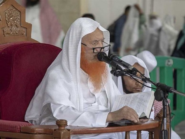 وفاة الشيخ عبدالرحمن العجلان قضى حياته في العلم والتدريس بالمسجد الحرام لأكثر من 30 عامًا