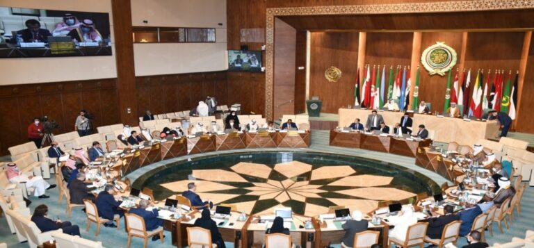 البرلمان العربي يدين هجمات ميليشيا الحوثي الإرهابية بزورقين مفخخين في جنوب البحر الأحمر وبطائرة…