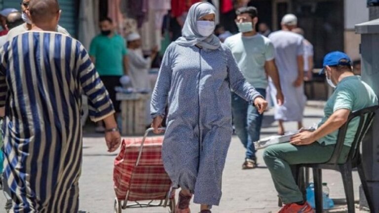 وزارة الصحة تصدر بيان هام بشأن عودة إصابات كورونا للارتفاع وتحذر من انتكاسة وبائية في المغرب