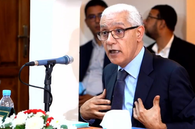 الطالبي العلمي ينتقد بشدة تقرير لجنة النموذج التنموي تضمن عبارات استفزازية تبخس العمل السياسي