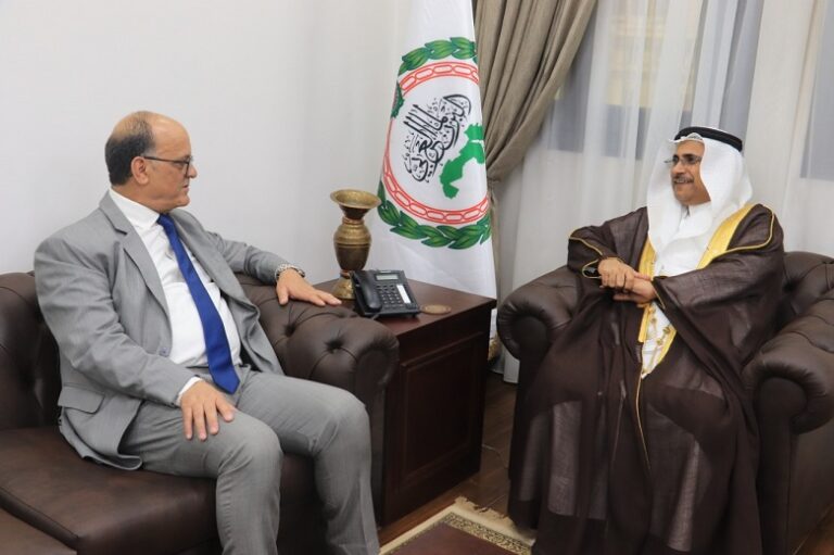 رئيس البرلمان العربي يشيد بجهود الجمهورية التونسية بقيادة فخامة الرئيس قيس سعيد في دعم وتعزيز العمل…