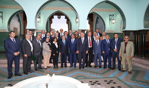 الحكومة المغربية تلمح إلى إمكانية فرض “الحجر الشامل” في جميع أنحاء المملكة المغربية