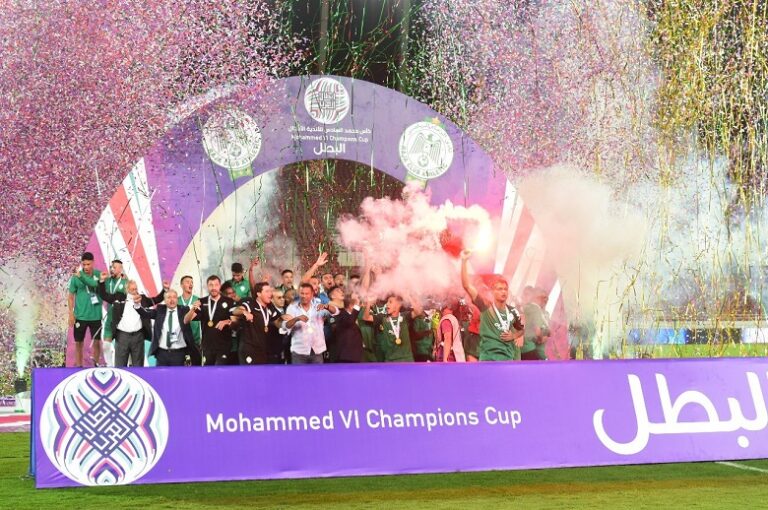 الرجاء المغربي يفوز بكأس محمد السادس للأندية الأبطال على حساب الاتحاد السعودي (فيديو)