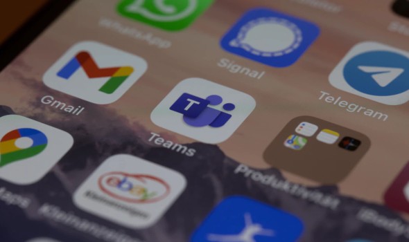المغاربة يقضون أكثر من 3 ساعات ونصف يوميا لتصفح الشبكة العنكبوتية