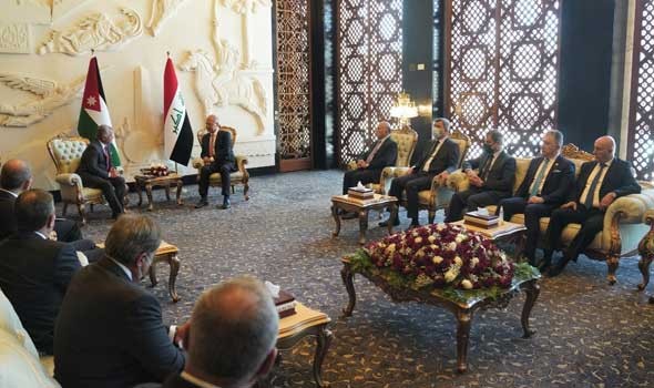 وزير الخارجية الايراني حسين عبد اللهيان يثير الغضب بسبب تصرف