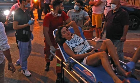 تحولت معيشة اللبنانيين إلى جحيم من طابور إلى آخر