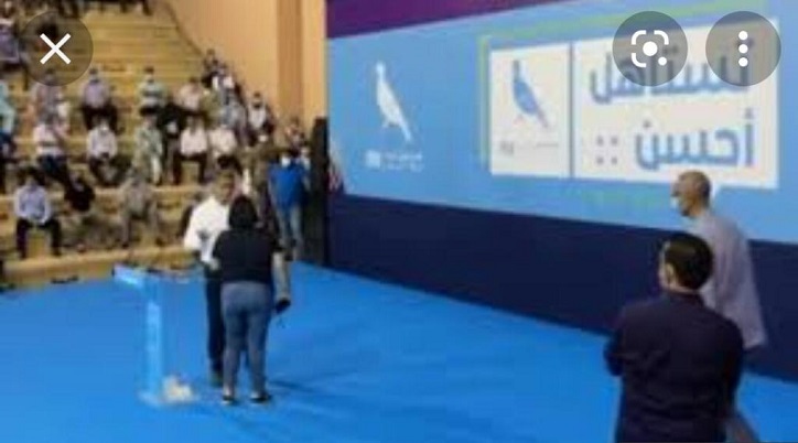 باشا تثير غضباً إثر تصرف