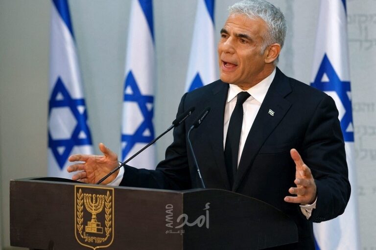 وزير الخارجية لبيد إلى الرباط غداً لتدشين مكتب “الاتصال الإسرائيلي” في زيارة وصفها بـ”التاريخية”
