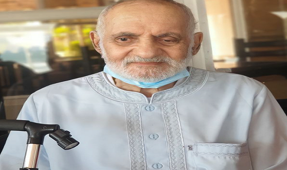 نجل الفنان عبد الرؤوف ينفي الإشاعة المتدوالة عن وفاة والدة