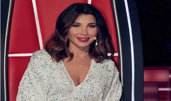 نانسي عجرم تفاجئ الجميع بكليب بطله شقيقها وزوجته