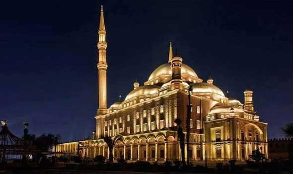 السكنفل رئيس المجلس العلمي المغربي يؤكد أن إظهار محبة الرسول ﷺ في ذكرى المولد النبوي ليس بدعة