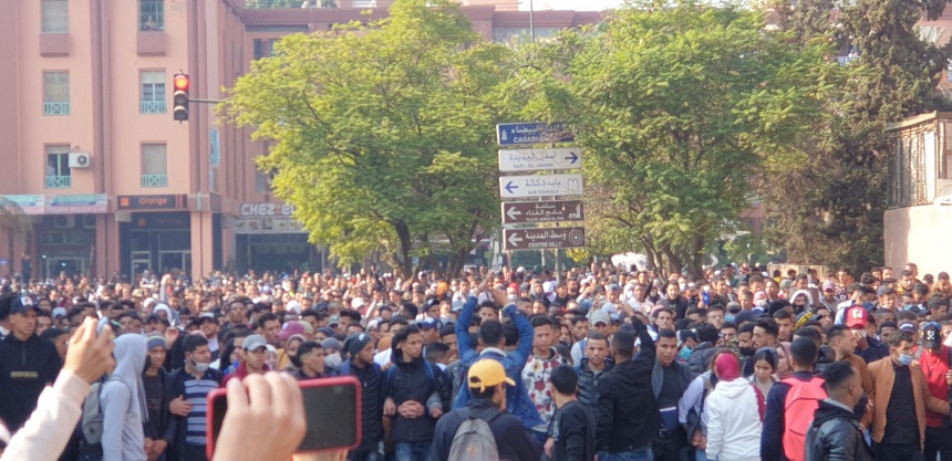 مسيرات غاضبة في جميع المدن المغربية تنديدا بقرار بنموسى وزير التربية والتعليم