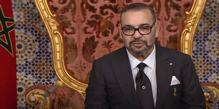 الملك المفدى لا نتفاوض على مغربية الصحراء بل نتفاوض على وضع حل لهذا النزاع المفتعل (فيديو)