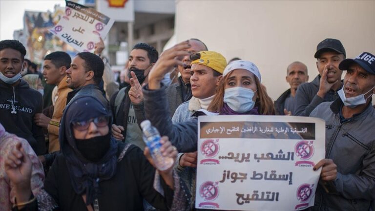 أحكام بالسجن على رافضي “جواز التلقيح” بمراكش المغربية