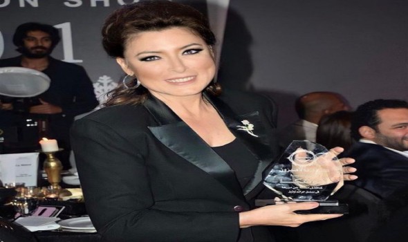 أنوشكا تكشف عن حنينها للغناء وترفض حصرها في الأدوار الأرستقراطية