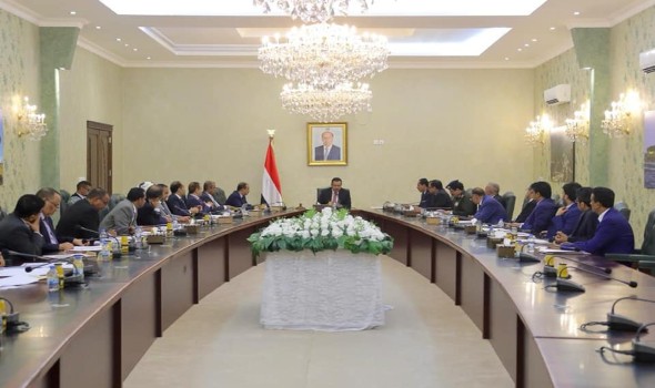 رئيس الحكومة اليمنية يتوعد الحوثيين ويؤكد بأن مأرب ستحطم مشروع إيران الدموي