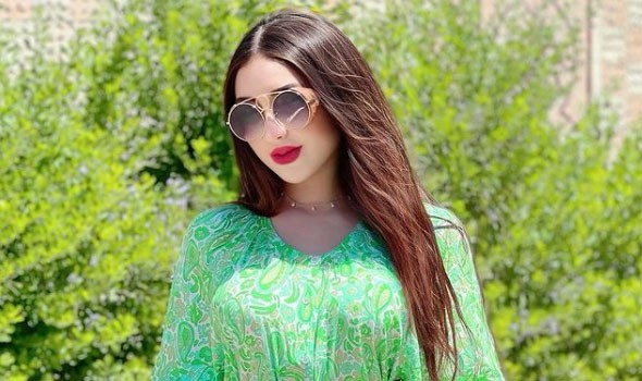 رشيدة طلال تصف الفنانة دنيا بطمة بـ