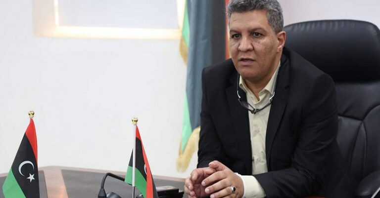 النائب العام يأمر بحبس وزير التربية الليبي بسبب تأخر طباعة الكتاب المدرسي