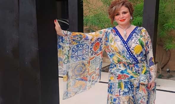 إلهام شاهين تتمنى السلام لجميع الدول وتكشف عن أعمالها المقبلة