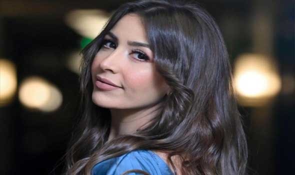 جنات تكشف عن أمنيتها في الزواج من كاظم الساهر وأخر أعملها الفنية
