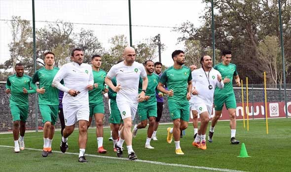 التشكيلة الرسمية لـ ”الأسود“ أمام الغابون