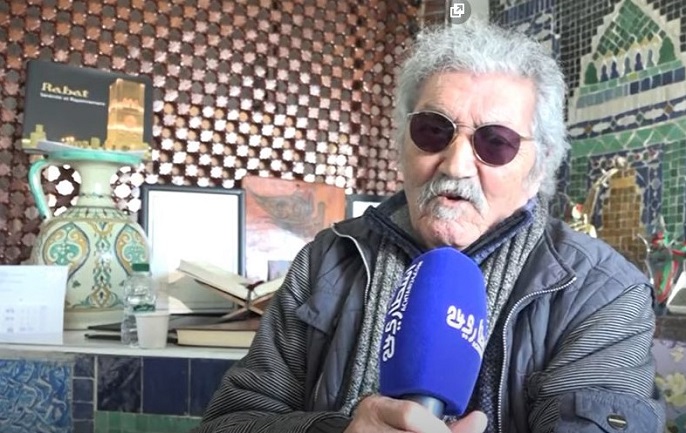 بالفيديو..الفنان ميكري يتهم ابنة وزير سابق بمؤامرة على أسرته وأن