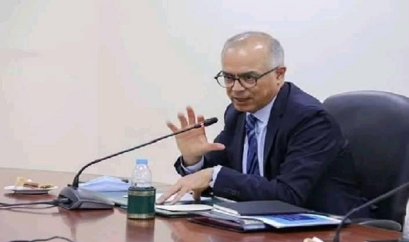 بنموسى يُؤكد أن الوزارة تعمل على إحداث شراكات مع القطاع الخاص في مجال الاستثمار الرياضي