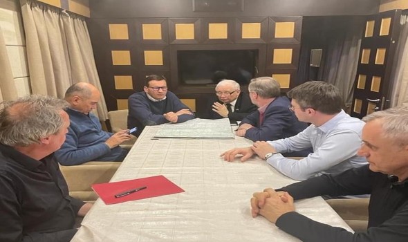 ثلاث زعماء أوروبيين في زيارة مفاجئة لأوكرانيا وزيلينسكي يشيد بشجاعتهم ودعمهم بلاده