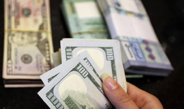 مع إرتفاع النمو الاقتصادي في الصين وحرب أوكرانيا الدولار الأميركي يسجّل إرتفاعاً هو الأعلى منذ عامين