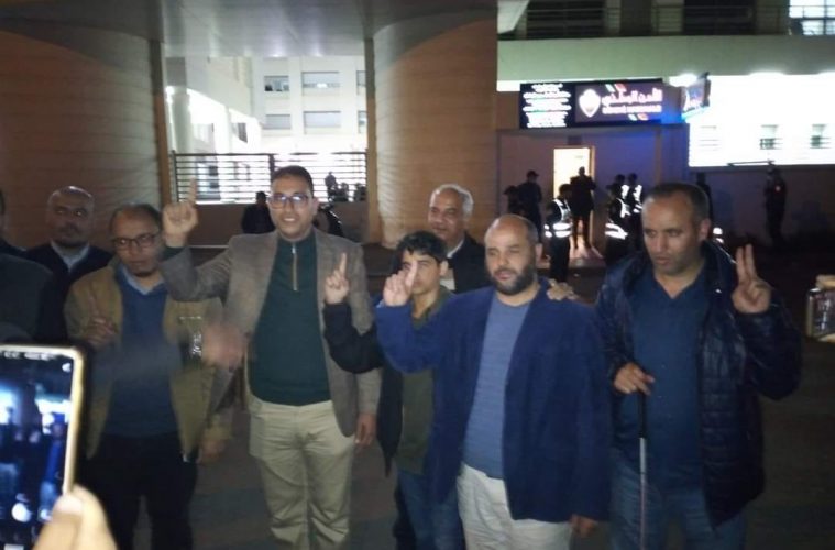 توقيف قيادي في جماعة “العدل والإحسان” الصوفية محظورة في المغرب