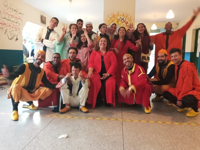 جمعية الدمج والتأهيل للجميع تنظم حفل فني لفائدة الأطفال في وضعية إعاقة وتلاميذ مؤسسة موسى ابن نصير