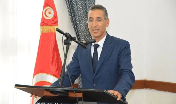 انفجار في منزل وزير الداخلية التونسي وإصابة زوجته