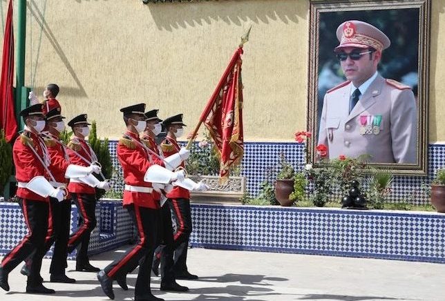 جلالة الملك المفدى يرسم خارطة طريق تعزيز قدرات الجيش الدفاعية وتوطين الصناعات العسكرية وتنمية البحث…