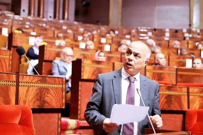بعد هروب عدائيين قاصرين .. المعارضة في البرلمان تساءل بنموسى عن ظاهرة “الحْريكْ الرياضي” «فشلتُم».!