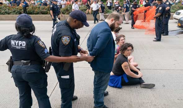 الشرطة الأميركية تكشف خطة هروب مسلح شيكاغو