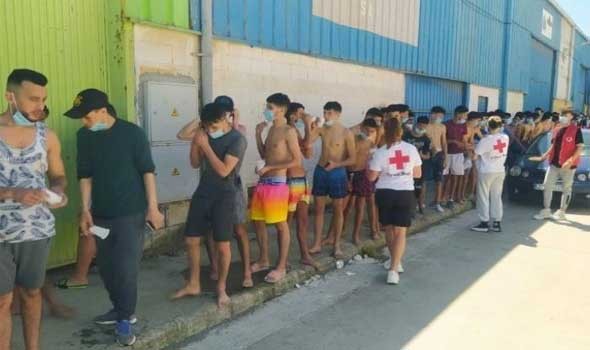 انفراج بباب سبتة وتراجع أعداد مغاربة العالم عند المعبر