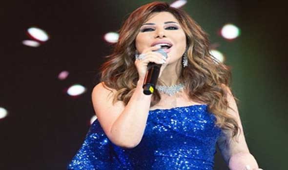 نجوى كرم تعترف أن الغناء العربي يشهد ثورة وأكثر ما تخشاه التكرار