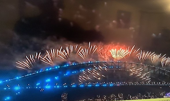 العالم يستعدّ لوداع 2022 والنيوزيلنديون يستقبلون العام الجديد وسيدني تستعيد لقب العاصمة العالمية لعيد رأس السنة