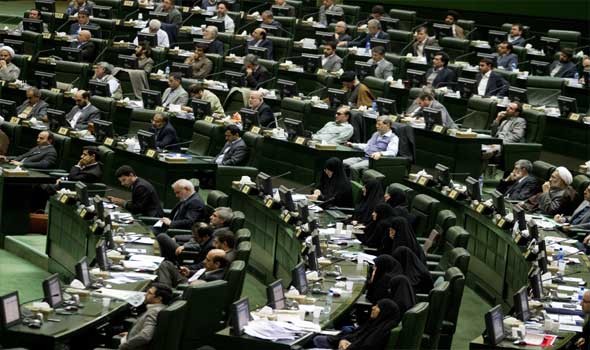 البرلمان الايراني يدين تصريح رئيس الوزراء العراقي والصدر عن