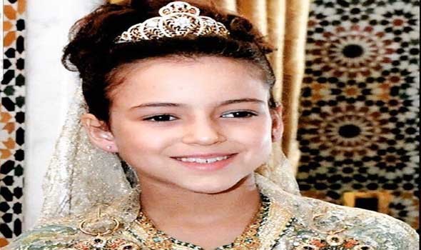 الشعب المغربي يحتفل بالذكرى السادسة عشرة لميلاد الأميرة للا خديجة