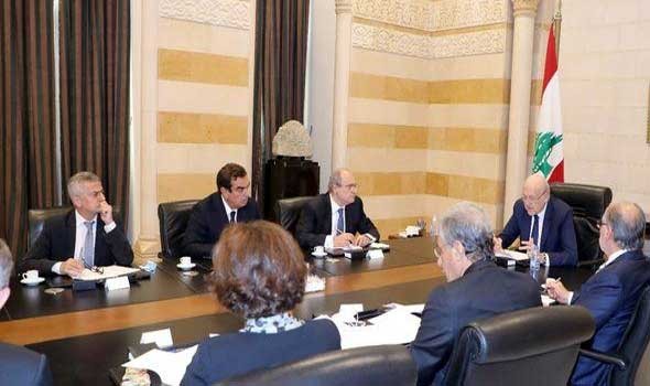 سفراء «اللقاء الخماسي» يؤكدون أن عدم انتخاب رئيس سيرتب إعادة النظر في العلاقة مع لبنان