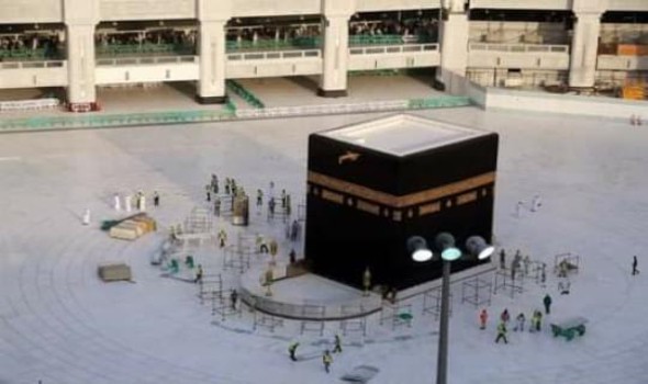 السعودية تتُيح إصدار تصريح أداء العمرة في رمضان عبر تطبيق نسك